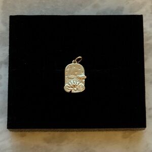 Catbird Water Lily Poem Charm (14K Yellow Gold)